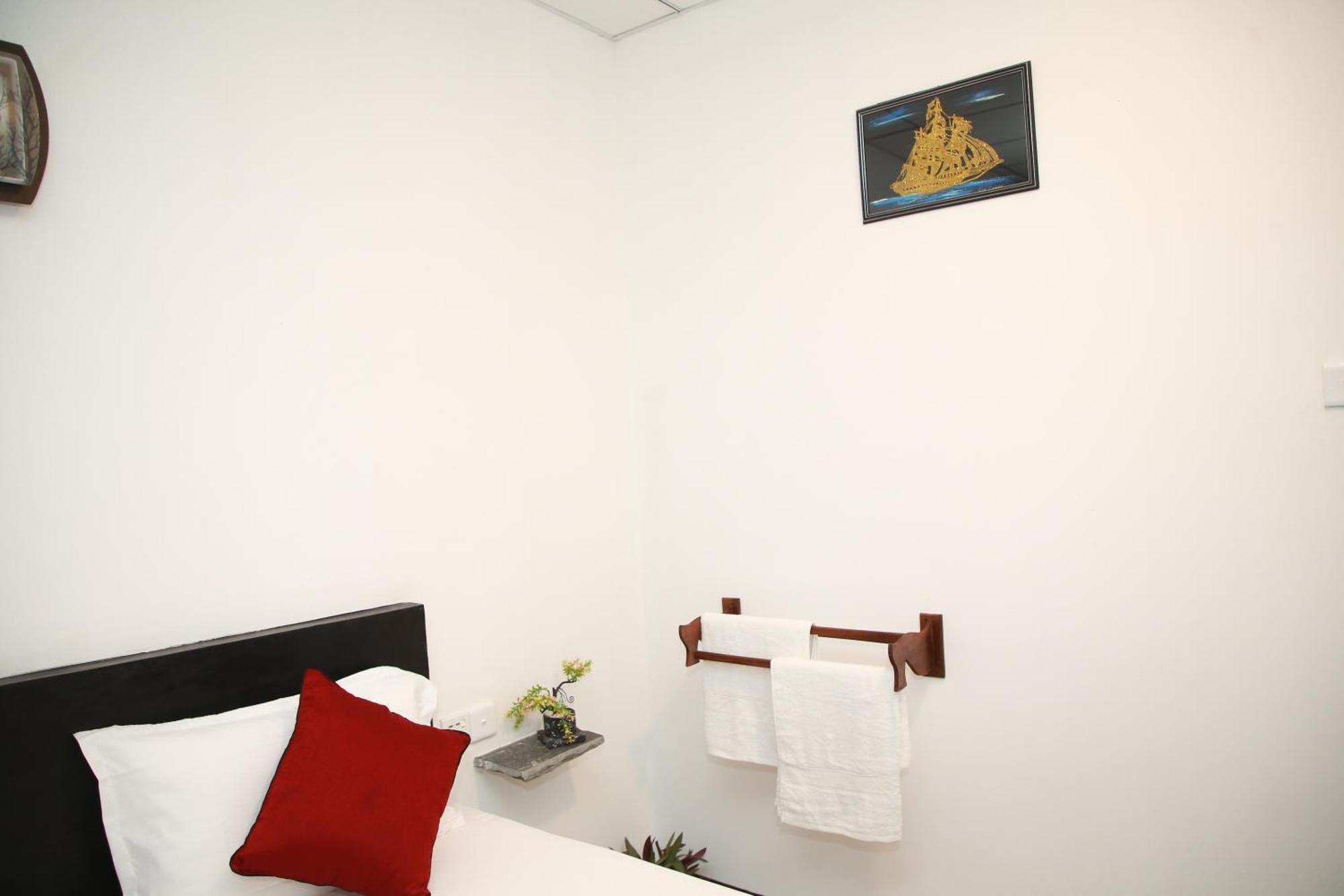 Samee Dream Guest Hotel มิดิกามาอีสต์ ภายนอก รูปภาพ
