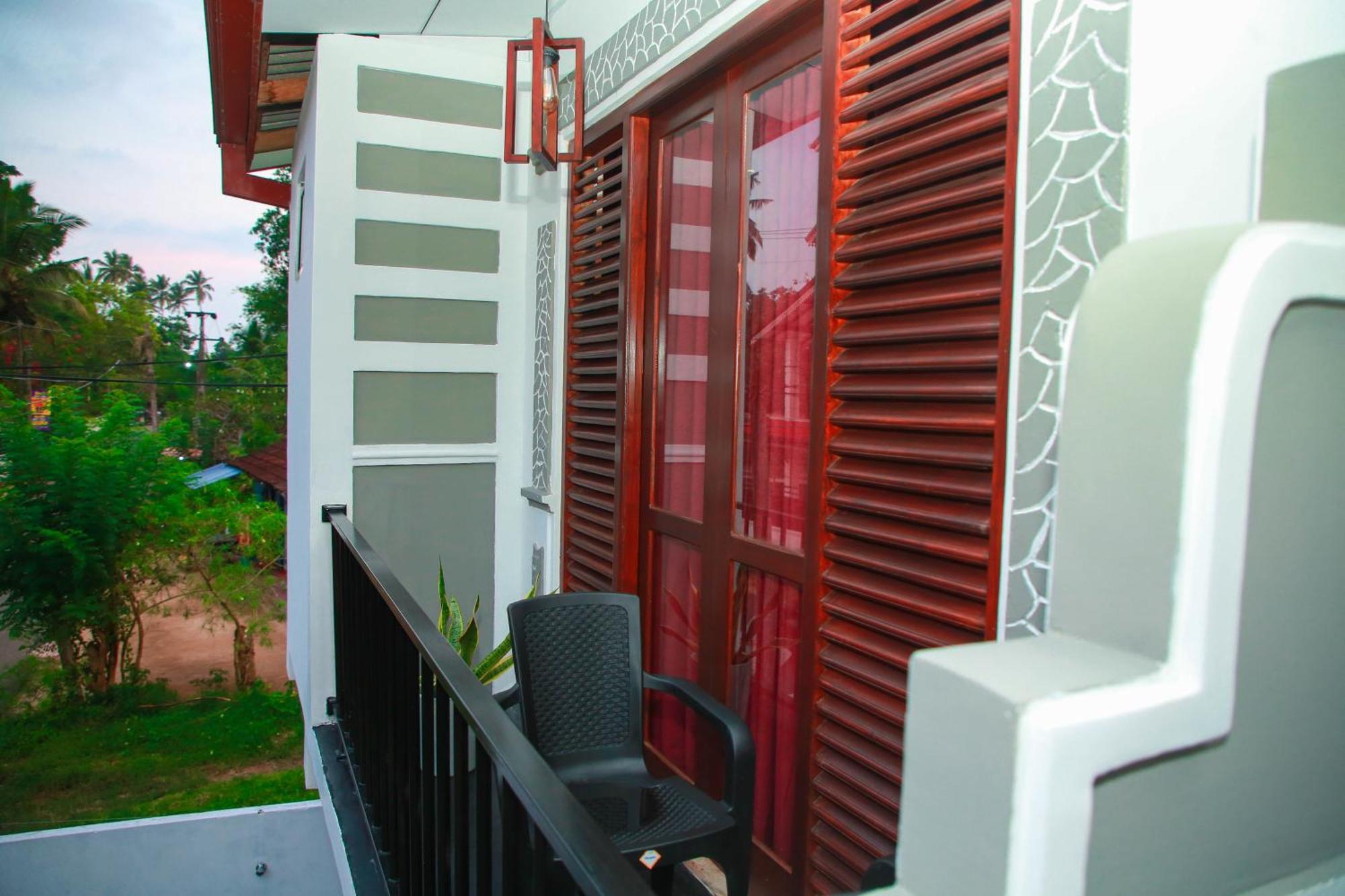 Samee Dream Guest Hotel มิดิกามาอีสต์ ภายนอก รูปภาพ